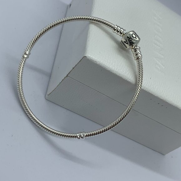 Pandora Moments Snake Chain Bracelet 20cm/7.9inch - Picture 3 of 7